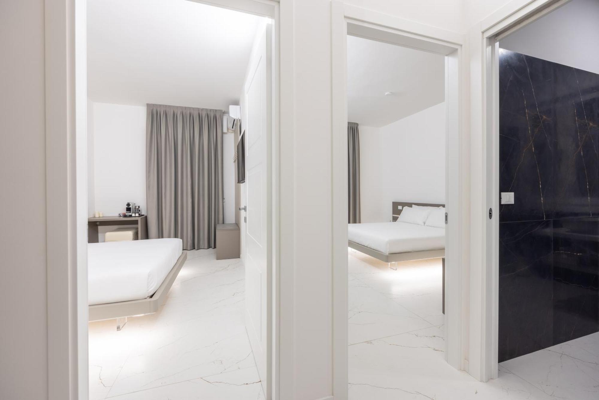 Excelsior Station Suite Bologna Bagian luar foto